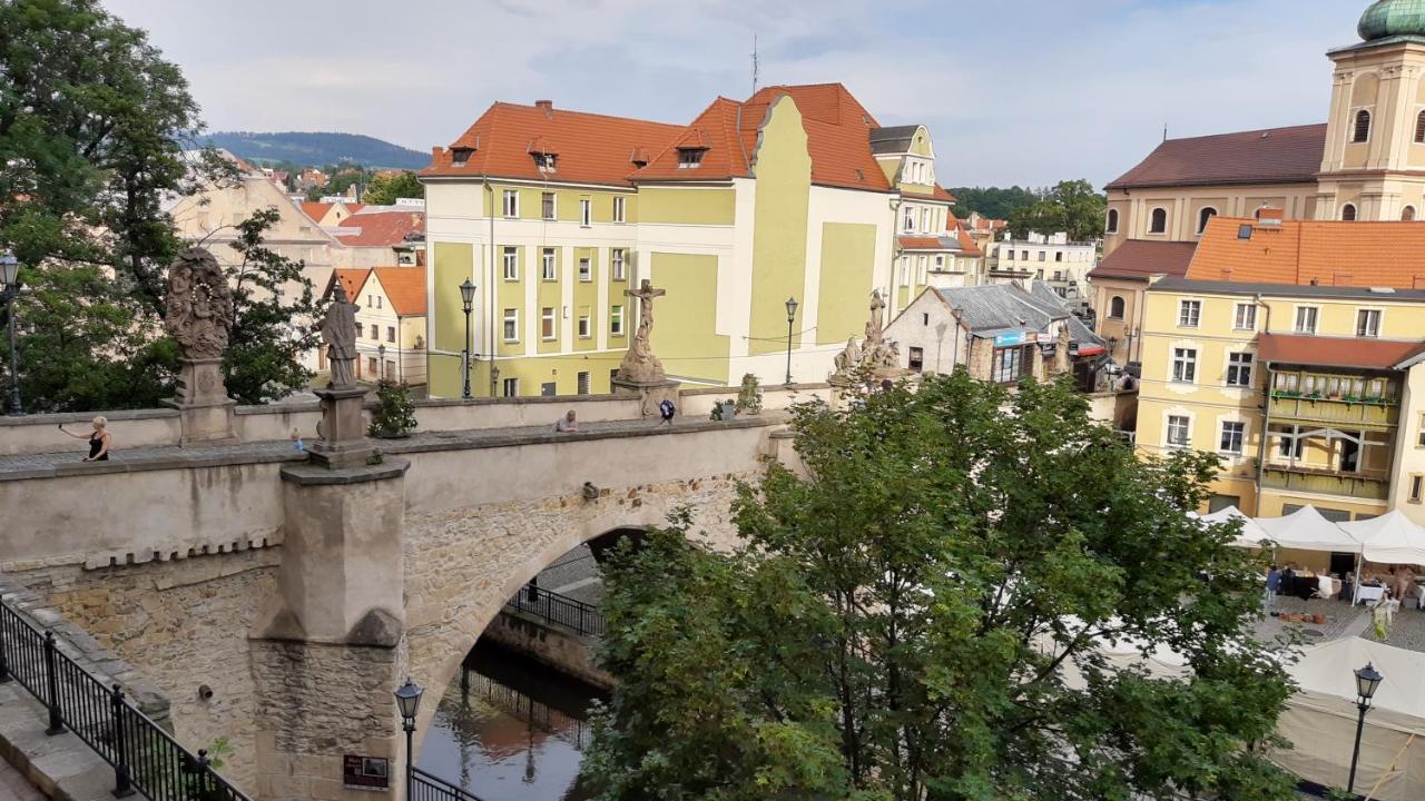 Studio Nad Kanalem Kłodzko Exterior foto